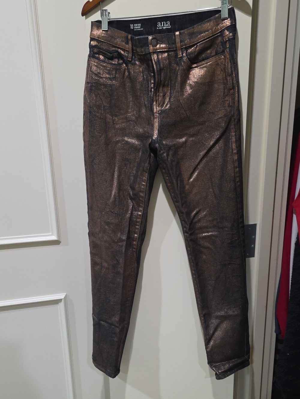 a.n.a Women's Bronze Metallic Skinny Jeans